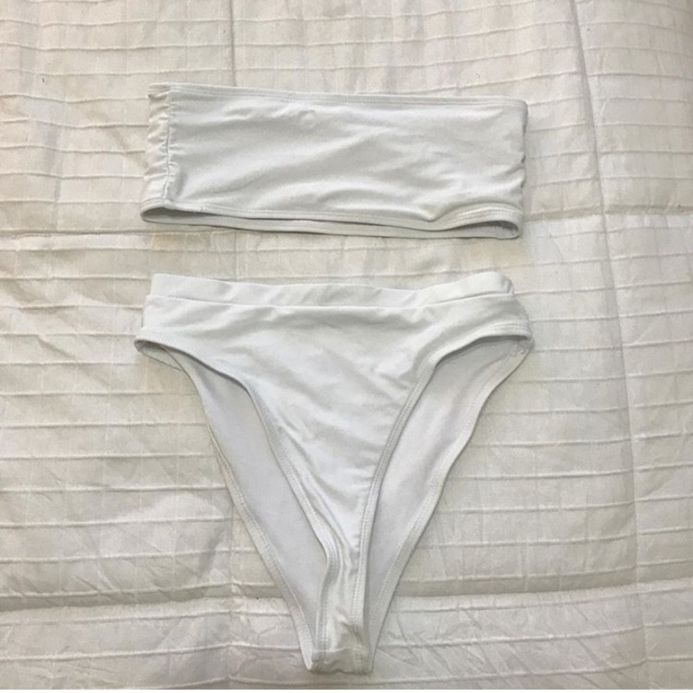 High waisted bikini